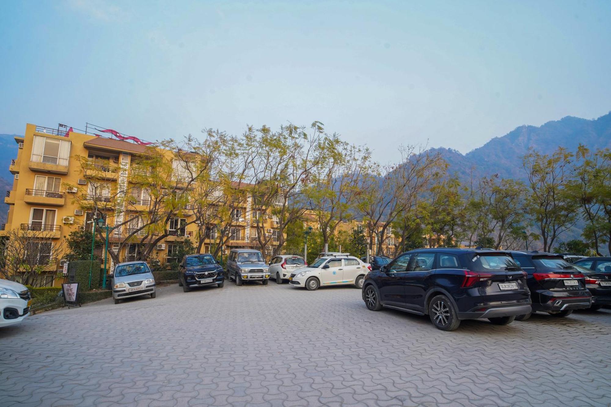 Luxury Aloha Apartments, Rishīkesh Zewnętrze zdjęcie
